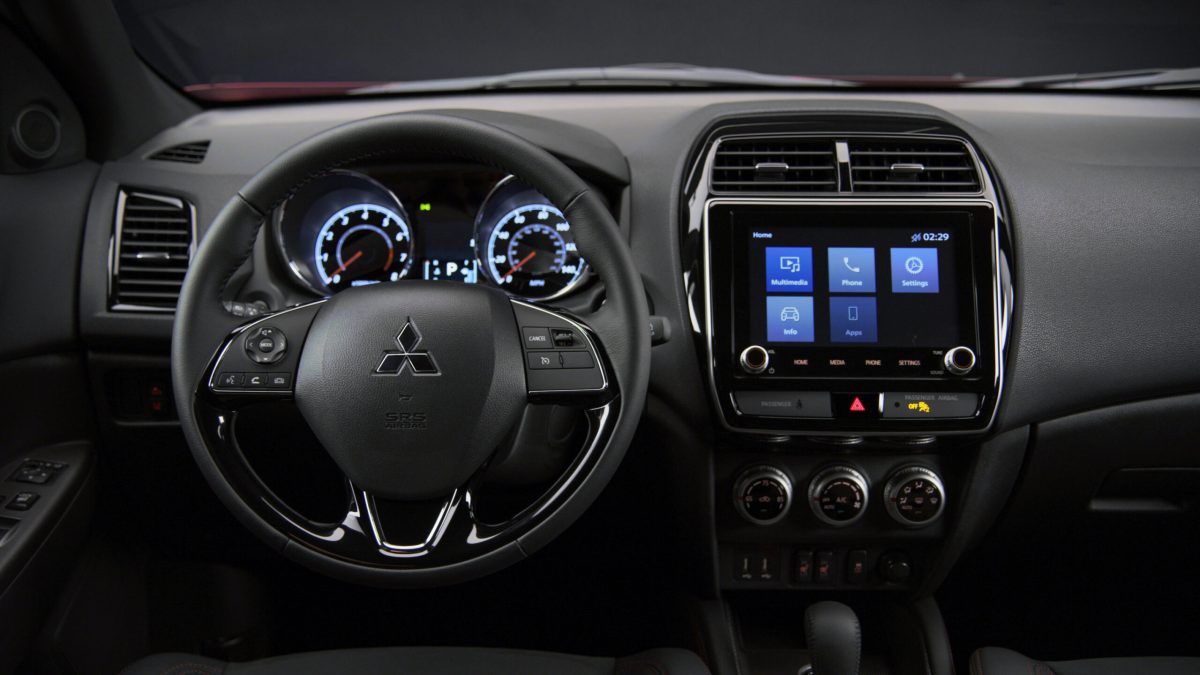 Парадокс Mitsubishi: американці масово скуповують 15-річний Outlander Sport, ігноруючи нові моделі - фото 6