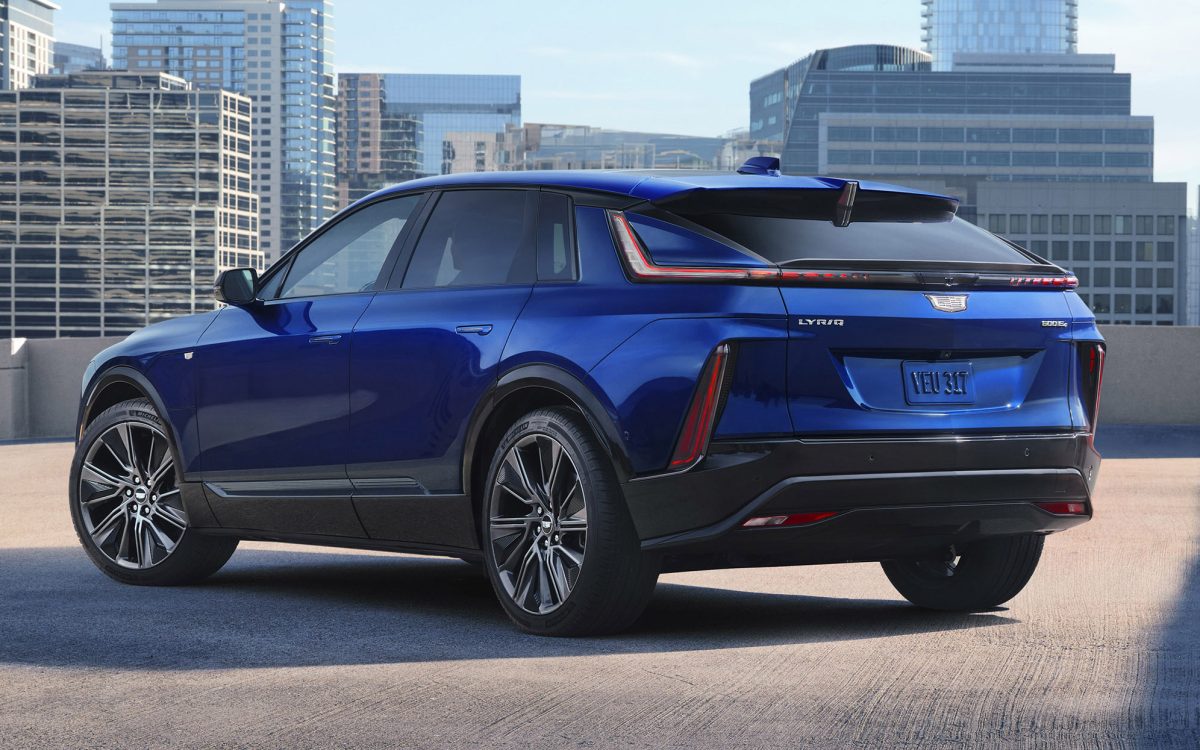 Cadillac Lyriq перетворюється на «цеглину»: проти General Motors подали колективний позов - фото 2