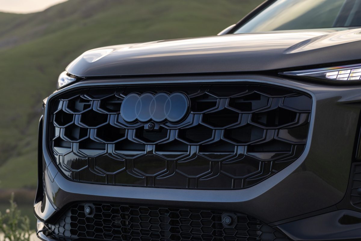 Новий 2026 Audi Q3 потрапив під масове відкликання через неочікуваний дефект - фото 2