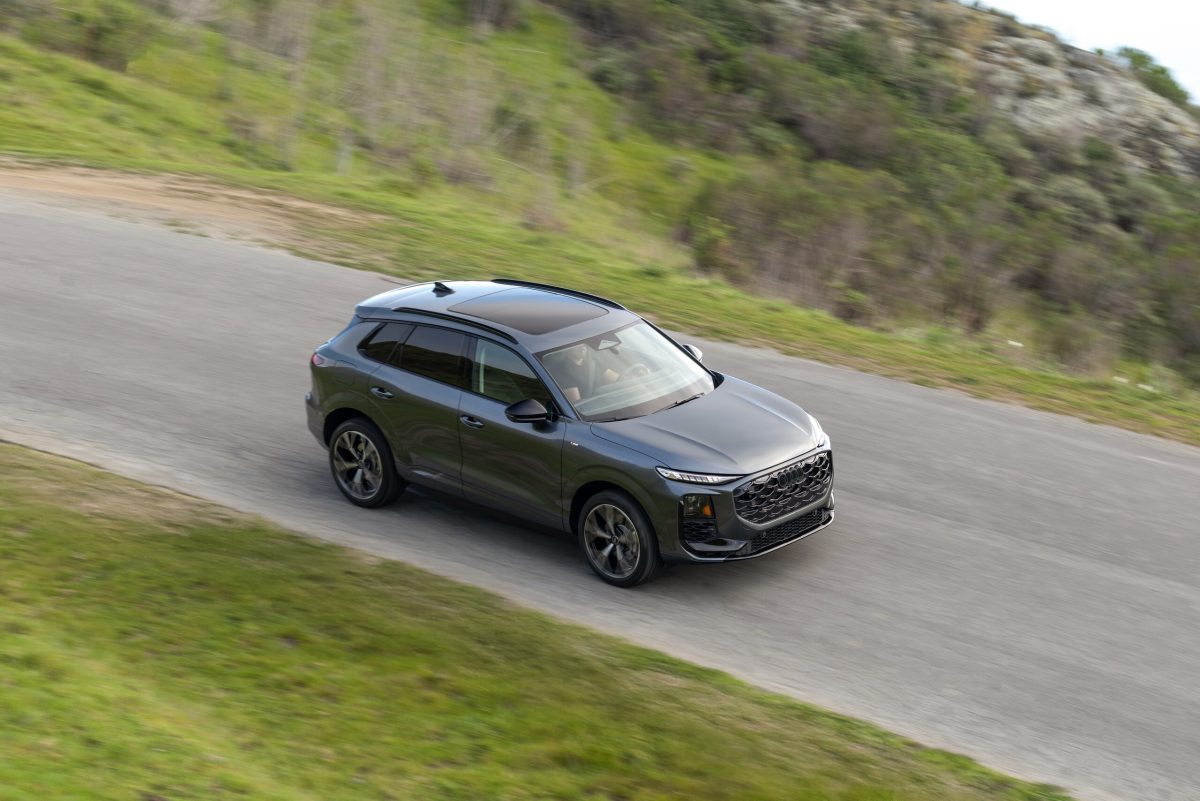 Новий 2026 Audi Q3 потрапив під масове відкликання через неочікуваний дефект - фото 7