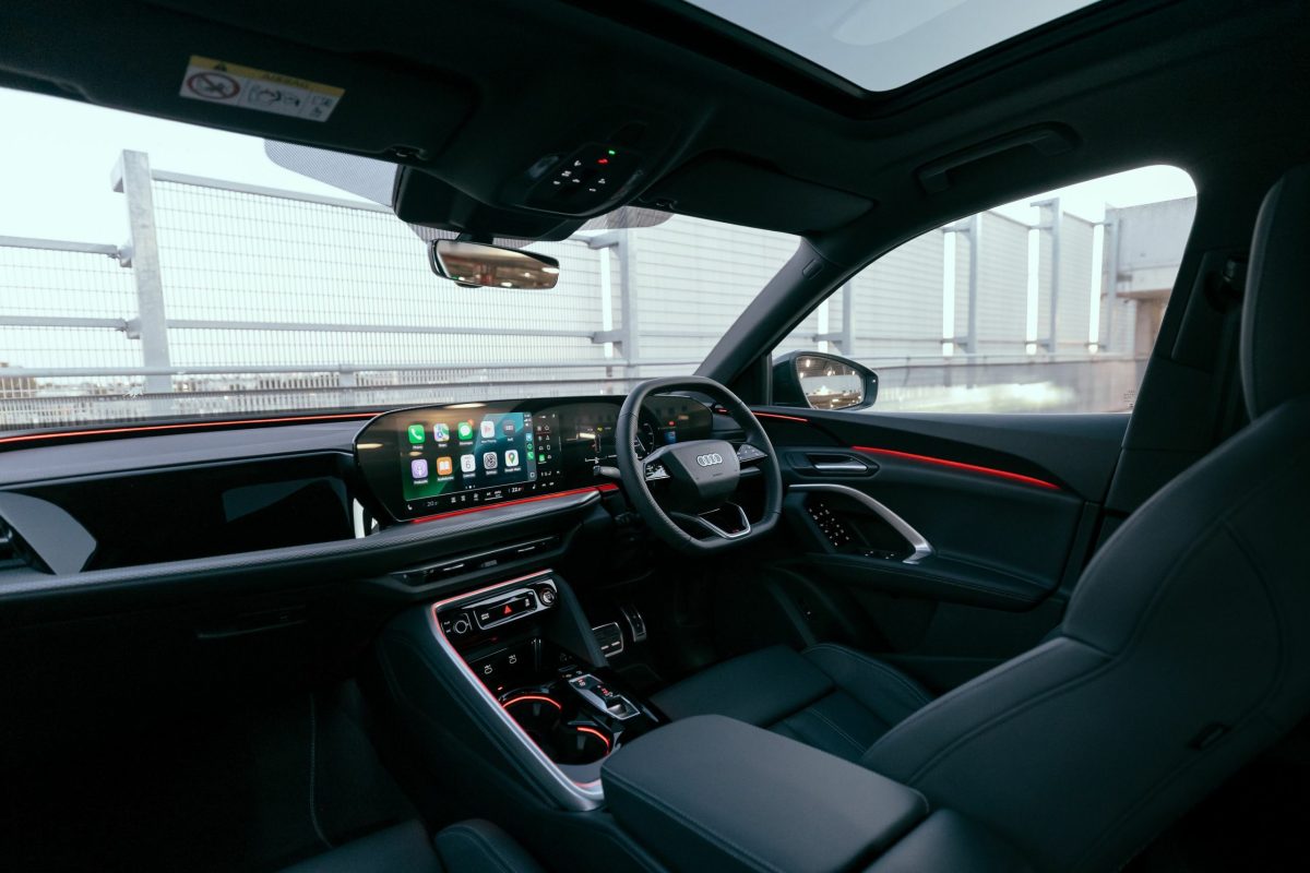 Новий Audi SQ5 2026 року: ідеальний баланс динаміки чи компроміс заради ціни? - фото 1