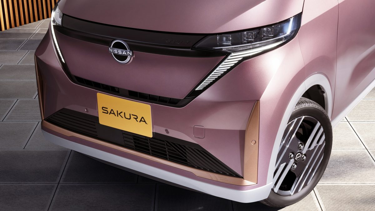 Nissan несподівано оновив свій найпопулярніший електромобіль Sakura - фото 5