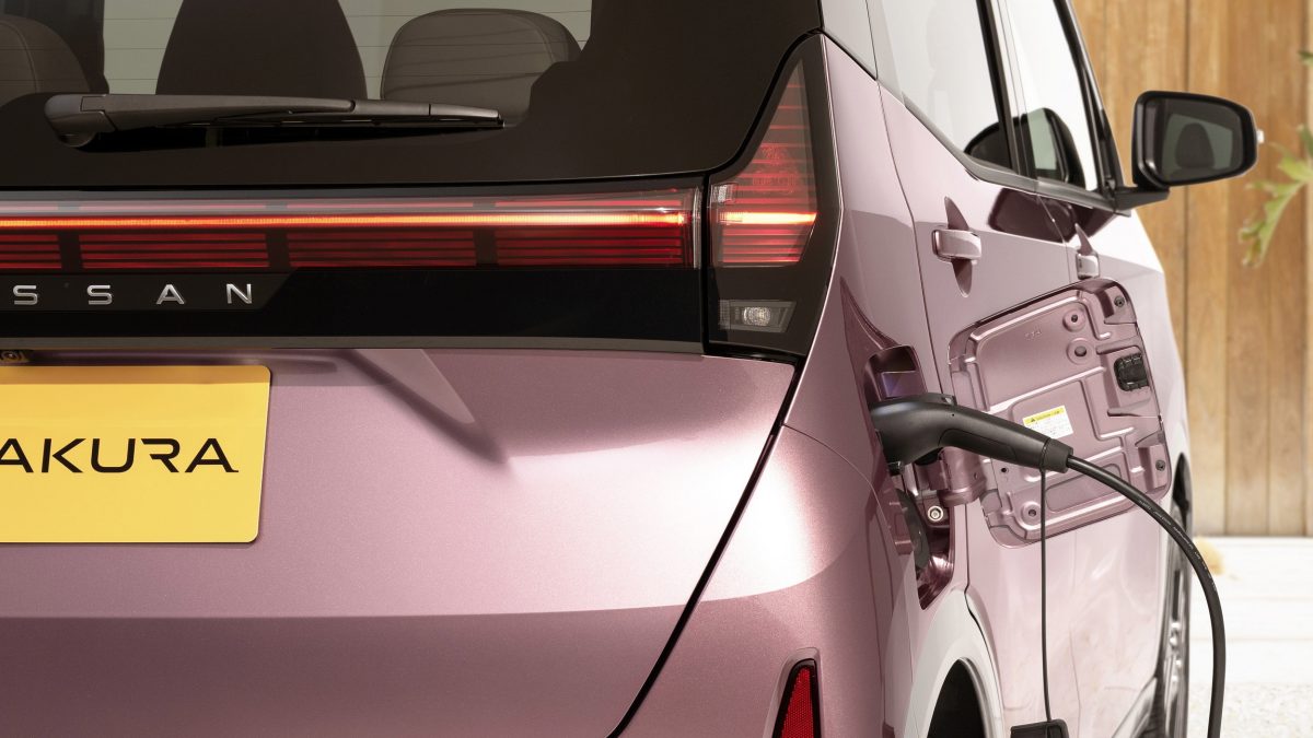 Nissan несподівано оновив свій найпопулярніший електромобіль Sakura - фото 3