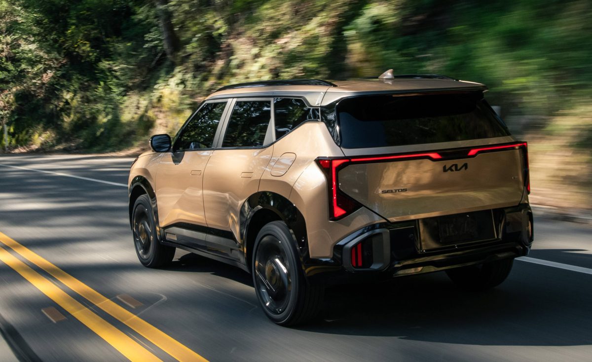 Абсолютно новий Kia Seltos 2027: гібридна версія, дизайн від Telluride та величезний екран - фото 3