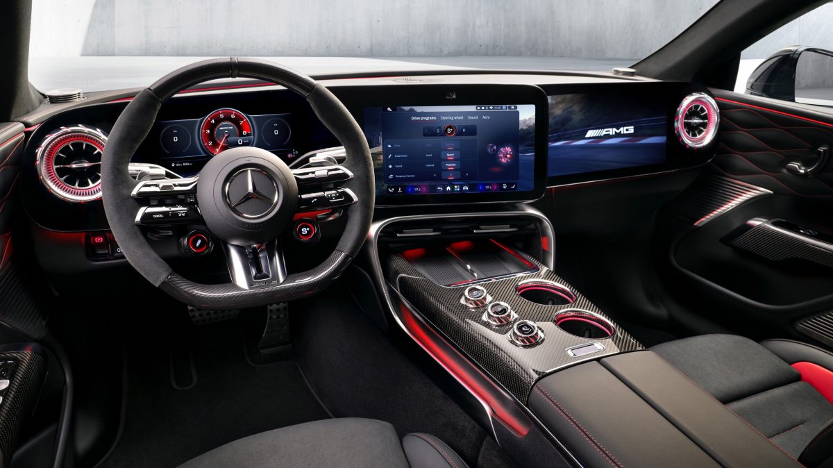 Електричний суперседан Mercedes-AMG GT 4-Door: 1341 к.с., режим дрифту та унікальні технології перед дебютом - фото 3