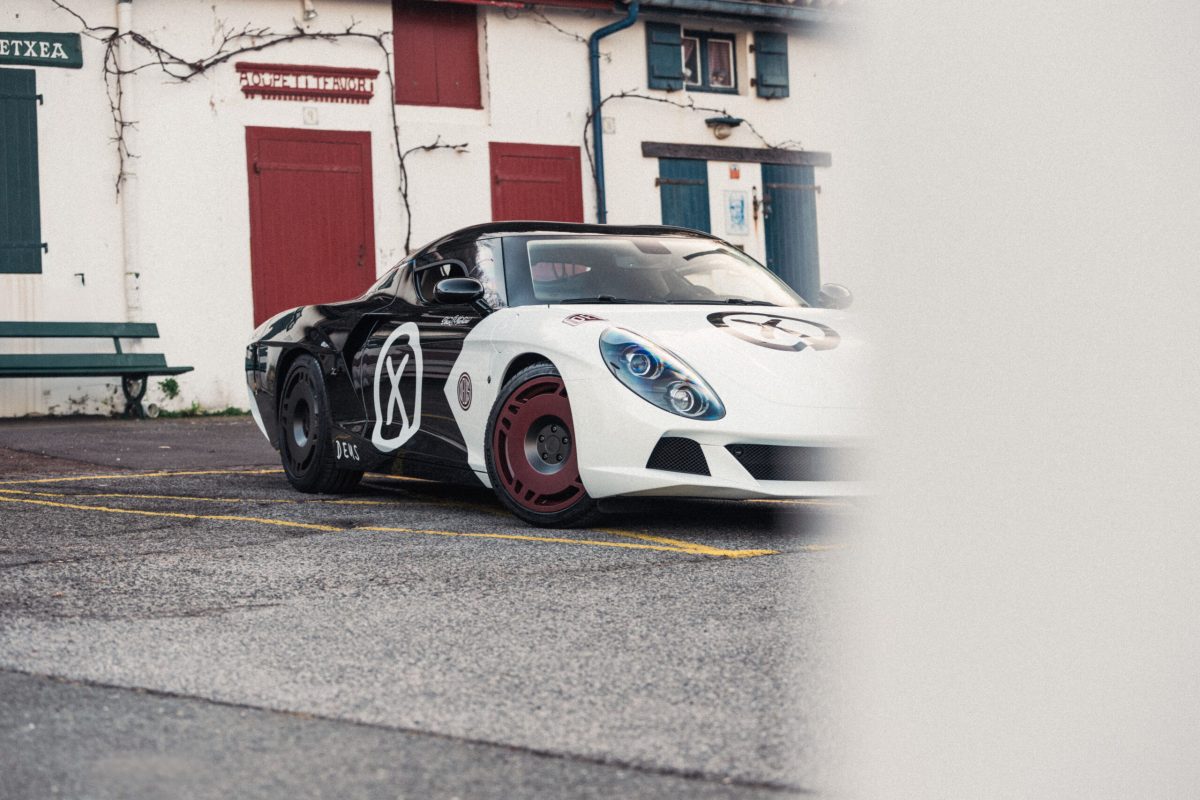 Ексклюзивний AGTZ Twin Tail: унікальний суперкар зі знімною задньою частиною від Zagato та Deus Ex Machina - фото 3