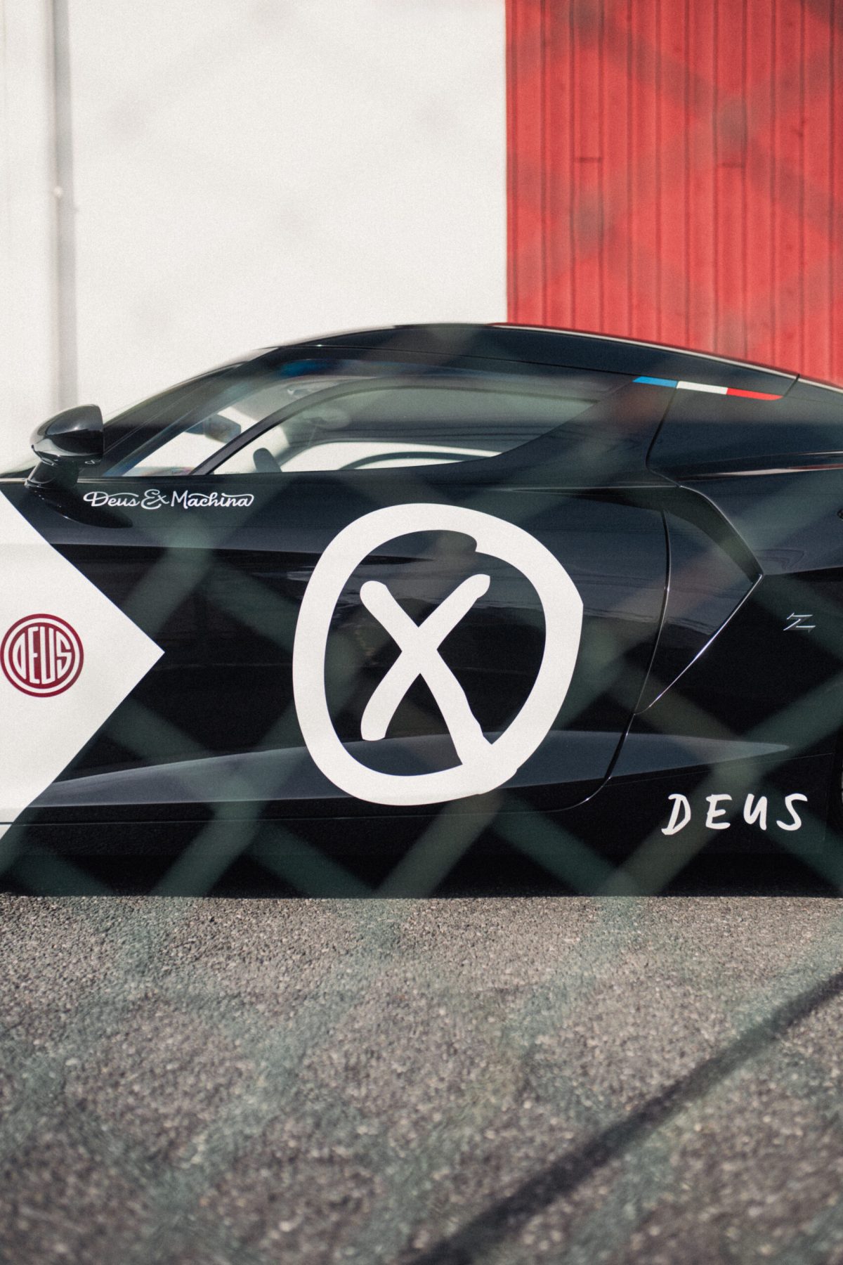 Ексклюзивний AGTZ Twin Tail: унікальний суперкар зі знімною задньою частиною від Zagato та Deus Ex Machina - фото 8