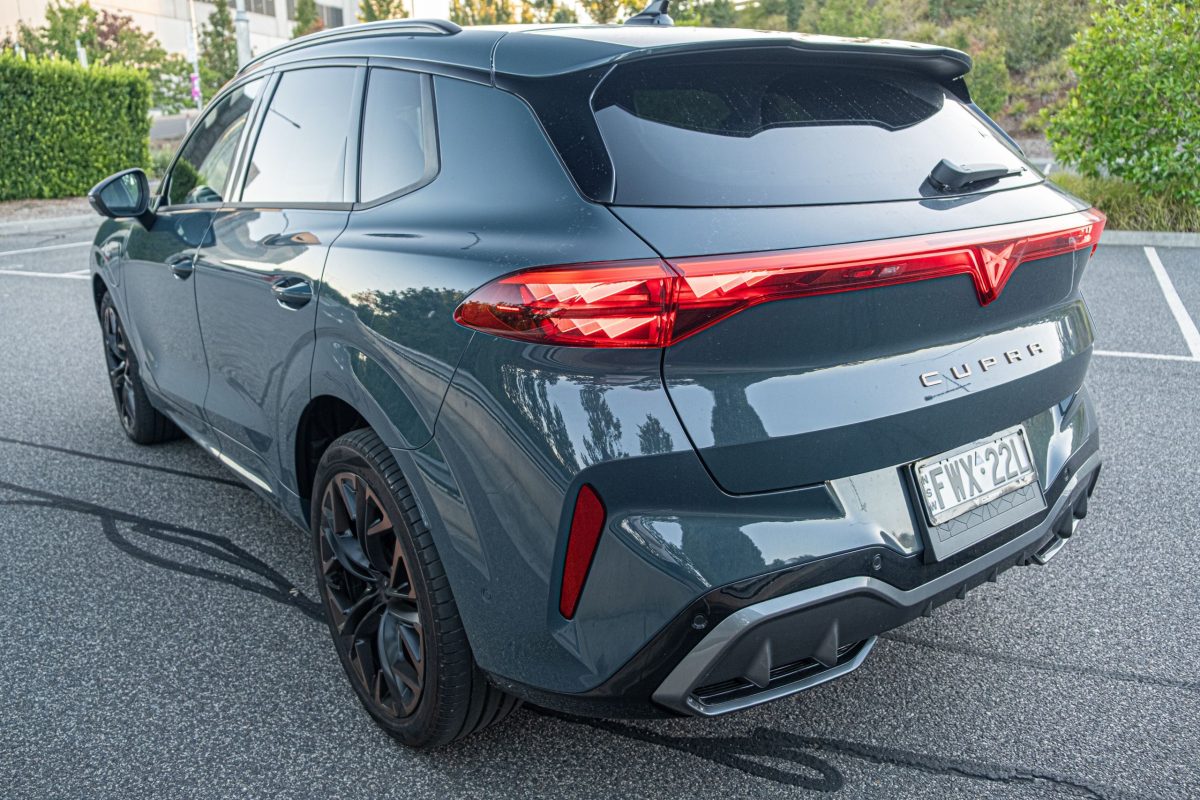 Тест-драйв Cupra Terramar VZe: чому флагманський гібрид може виявитися не найкращим вибором у лінійці - фото 5