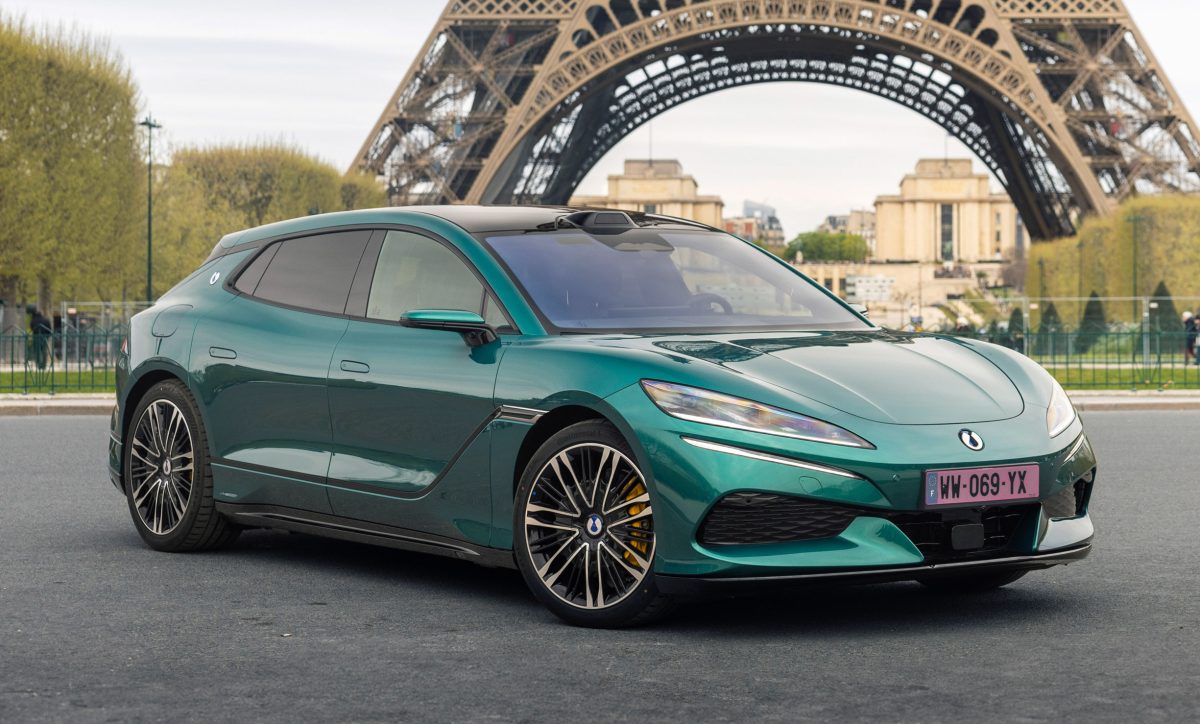 BYD запустить у Європі надпотужні зарядні станції Flash Charging на 1500 кВт: від 10 до 70% за 5 хвилин - фото 2