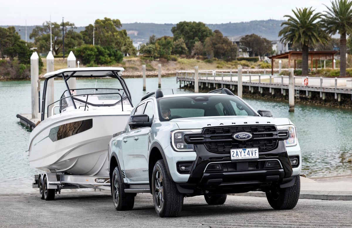Ford пропонує паливні картки на $2700 та шалені знижки на гібридні Ranger - фото 7