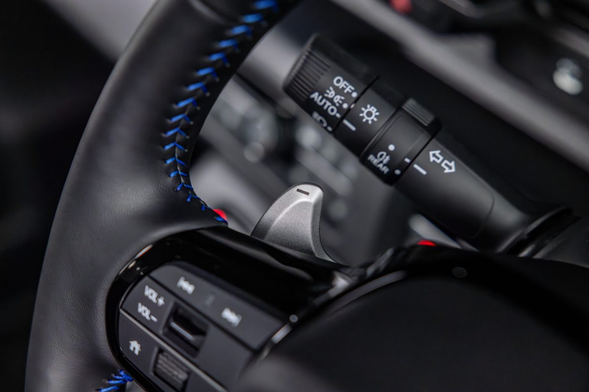 Електричний хетчбек з душею 80-х: Honda привезе в Європу доступний міні-кар Super-N - фото 3