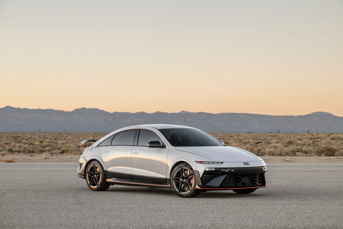 Електромобілі здобули абсолютну перемогу на World Car Awards 2026: BMW iX3 став автомобілем року - фото 8