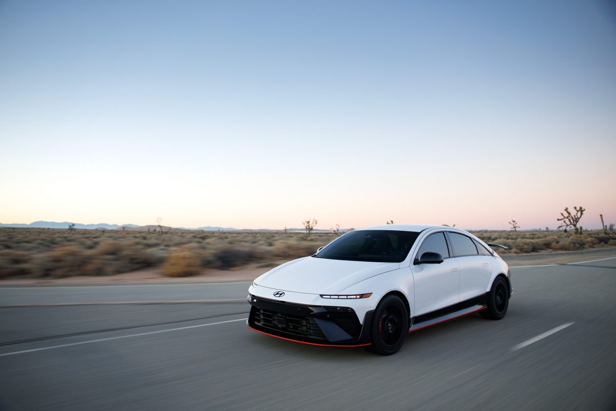 Електромобілі здобули абсолютну перемогу на World Car Awards 2026: BMW iX3 став автомобілем року - фото 4