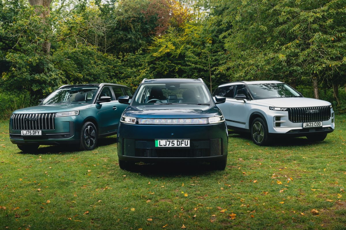 «Range Rover з Temu»: китайський кросовер Jaecoo 7 сенсаційно очолив авторинок Великої Британії - фото 3