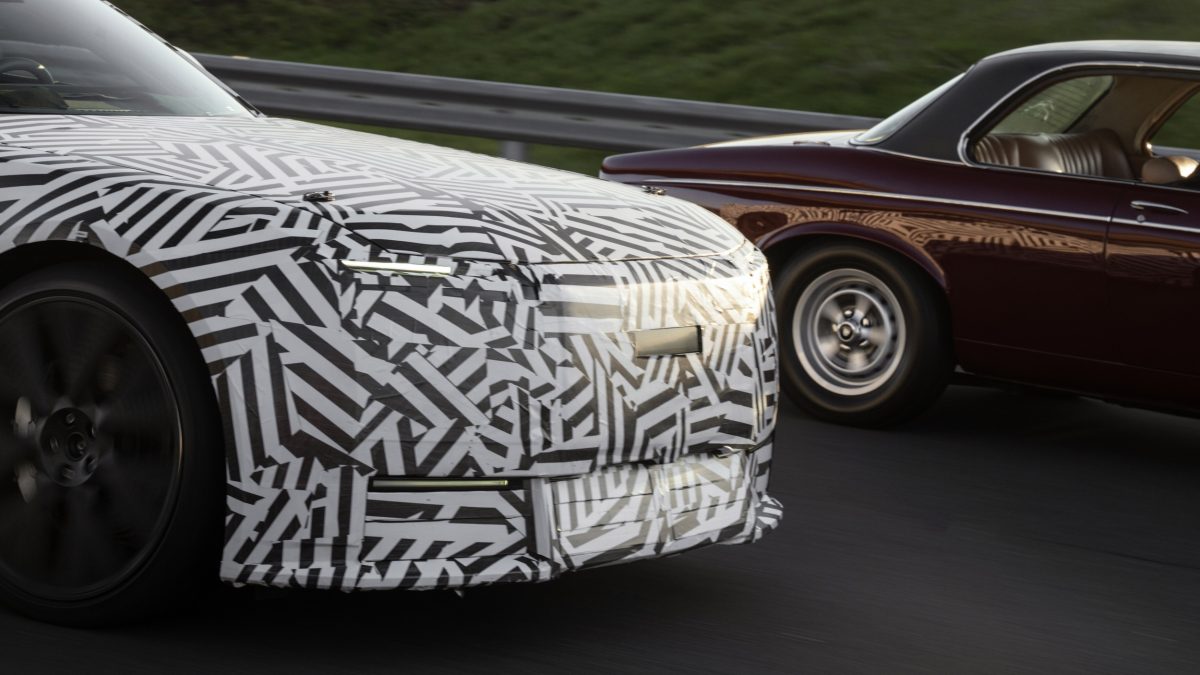 Жодного натяку на класику: Jaguar розсекретив інтер'єр нового електричного GT потужністю майже 1000 к.с. - фото 4