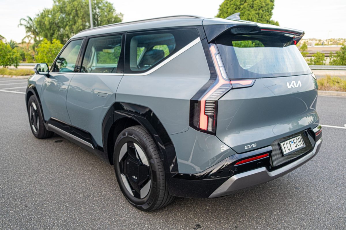 Огляд Kia EV9: Чи зберіг великий електричний SUV свою актуальність через два роки? - фото 4