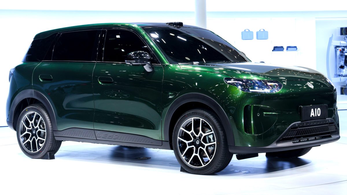 Збирання авто як меблів IKEA: Stellantis розкритикували за плани випускати китайські електромобілі в Канаді - фото 3