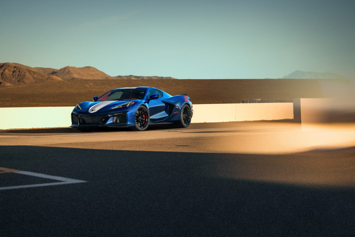 Chevrolet розкрив ціни на новий Corvette Grand Sport 2027 року: деталі та характеристики - фото 5