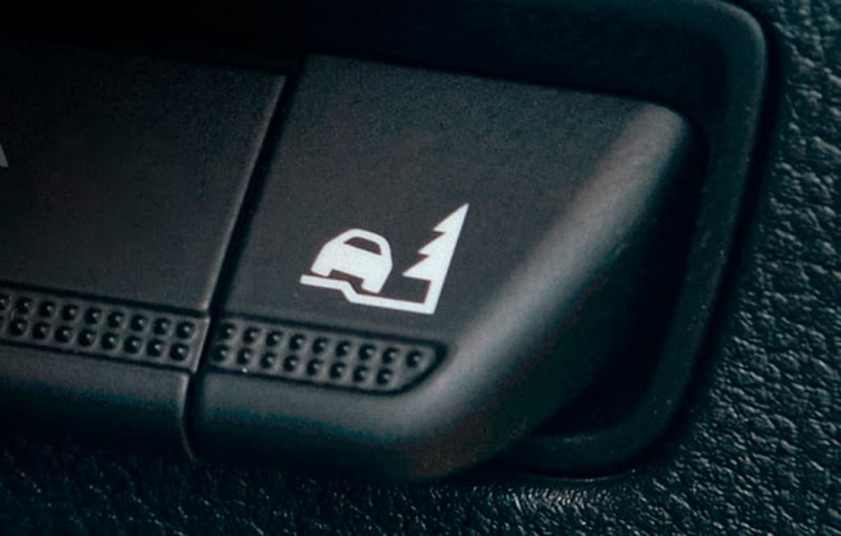 Renault перетворює Kangoo на стильний крос-вен: ексклюзивна версія Couleur для Японії - фото 4