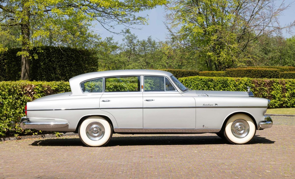 Унітаз під сидінням: китайський автовиробник Seres запатентував незвичну опцію - фото 8