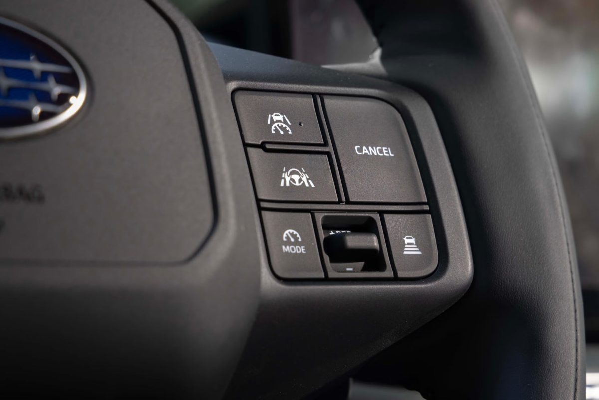 Subaru Getaway: представлено перший трирядний електрокросовер бренду потужністю 420 к.с. - фото 8