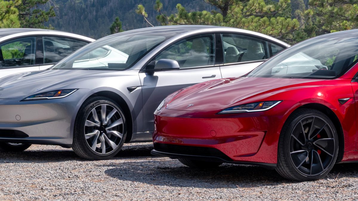 Tesla проти системи: чому компанія судиться з владою Північної Дакоти через заборону прямих продажів - фото 2