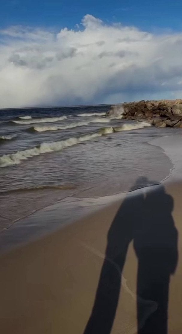 Валерій Харчишин з дівчиною / © instagram.com/valeriy.kharchyshyn_dr