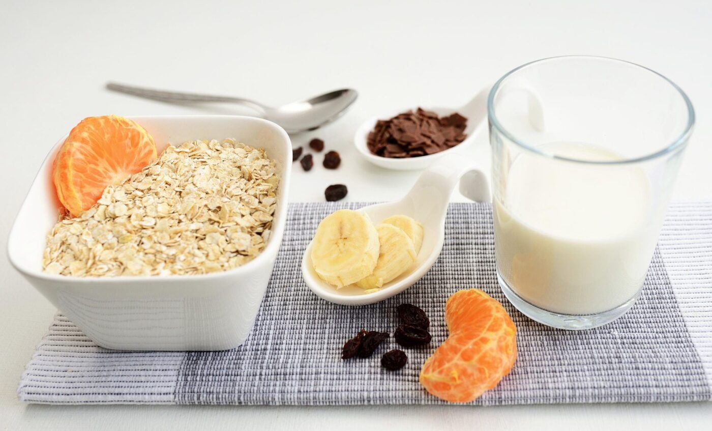 Дієтологи пояснили, що додавати у вівсянку для кращого засвоєння. Фото: Pixabay