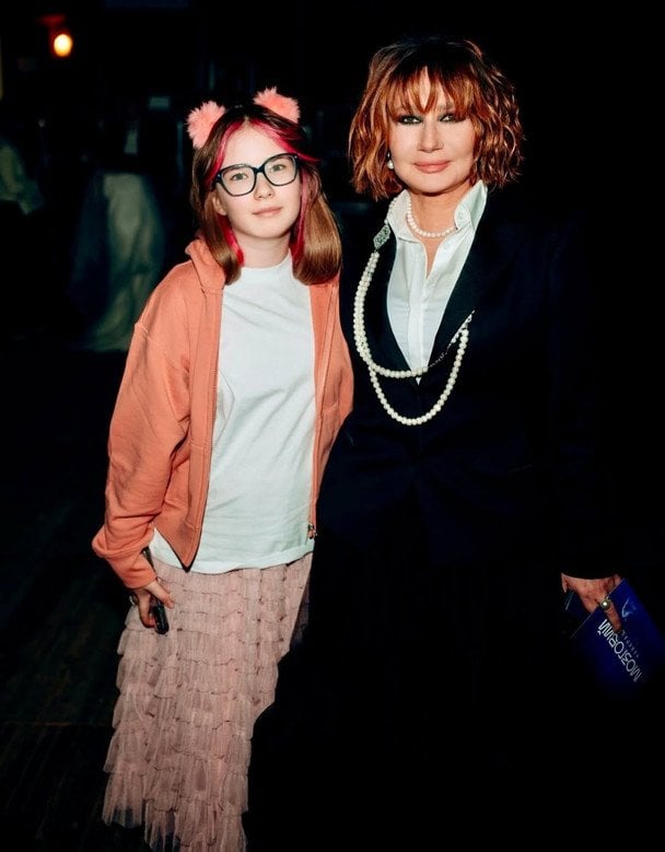 Олена Мозгова з донькою від Девіда Аксельрода / © facebook.com/olenamozgova1