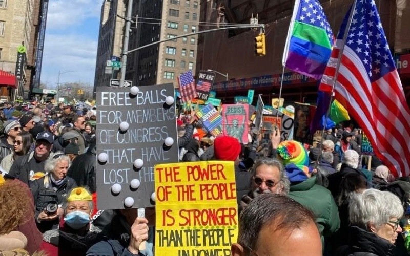 Протести охоплюють США: тисячі людей виходять на вулиці