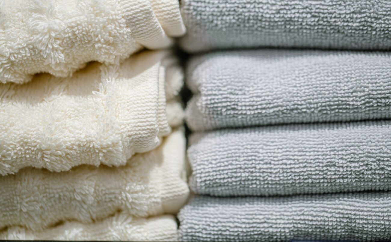 Господині розповіли, як зробити жорсткі рушники знову пухнастими. Фото: Freepik