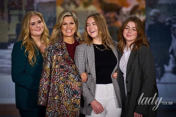 Принцеса Амалія, королева Максима, принцеса Аріана та принцеса Алексія / © Associated Press