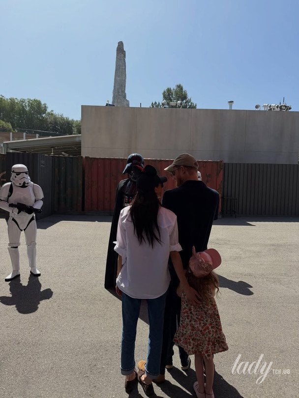 Меган та Гаррі з дітьми / © Instagram Меган Маркл