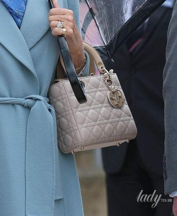 Королева Камілла та її нова сумка Lady Dior / © Getty Images