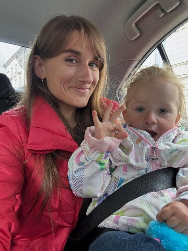 Даша Євтух із донькою / © instagram.com/dashaevtukh__official