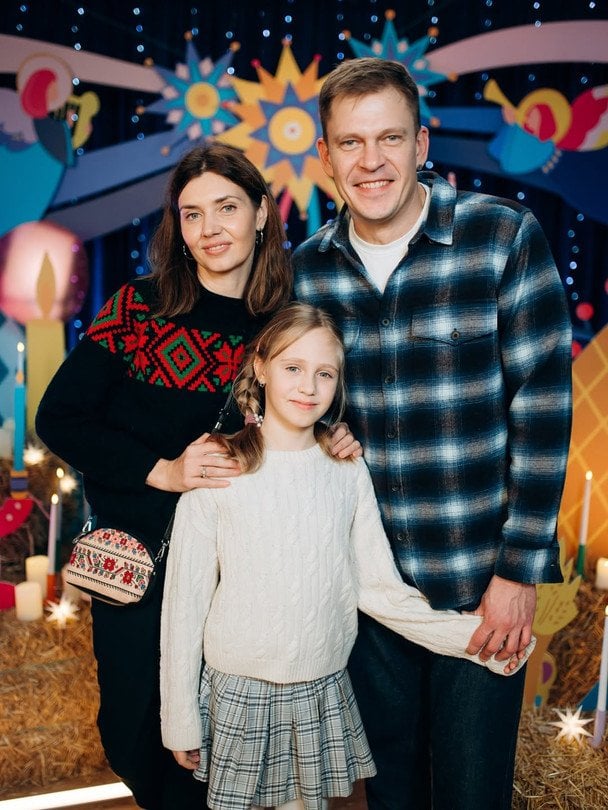 Андрій Ісаєнко з дружиною та донькою / © instagram.com/isaenko_andrii