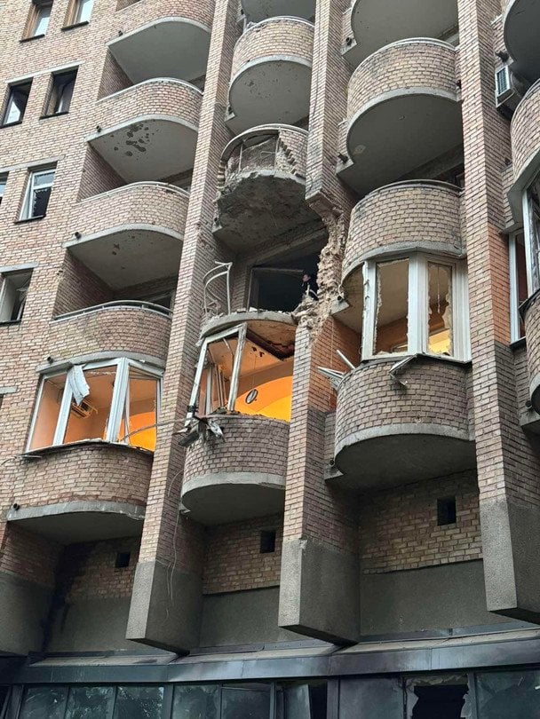 Будинок вдови Ігоря Поклада постарждав від обстрілу
