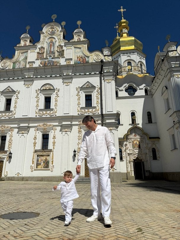 Сергій Притула з сином / © facebook.com/serhiyprytula