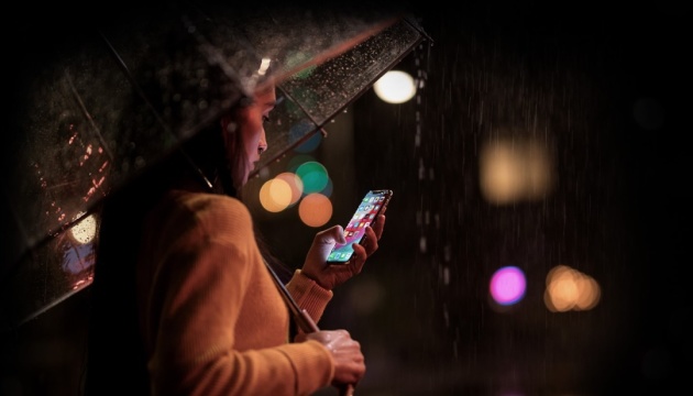 Користувачі iPhone зможуть розділити рахунок у кафе - Bloomberg
