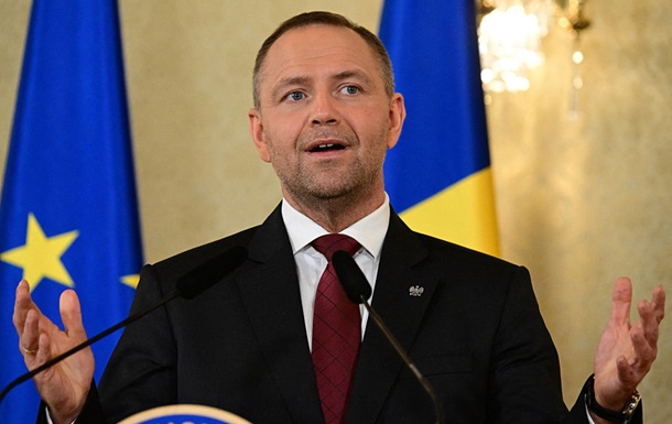 Навроцький пояснив, чому позбавив Зеленського ордена