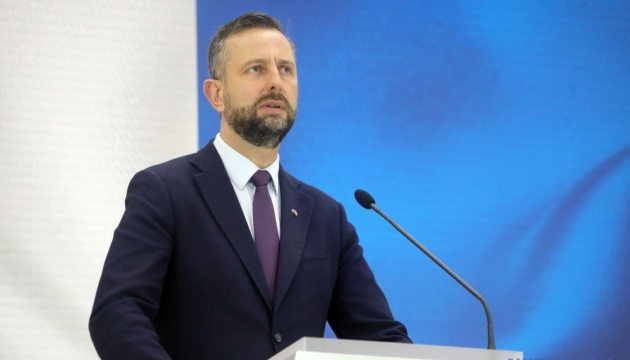 Міністр оборони Польщі розкритикував заклики припинити допомогу Києву