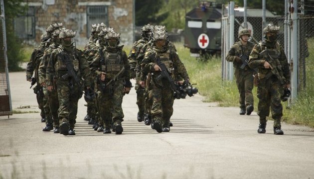 Бундесвер планує вдвічі збільшити дивізію територіальної оборони Бундесвер планує вдвічі збільшити дивізію територіальної оборони