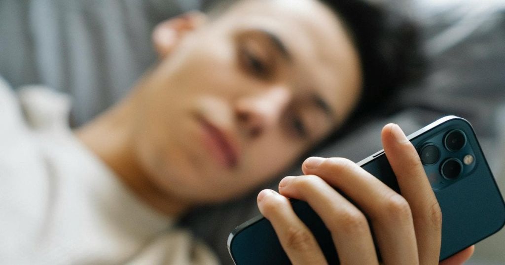 Смартфон «підслуховує» ваші розмови: чи справді це так Смартфон / Фото з відкритих джерел